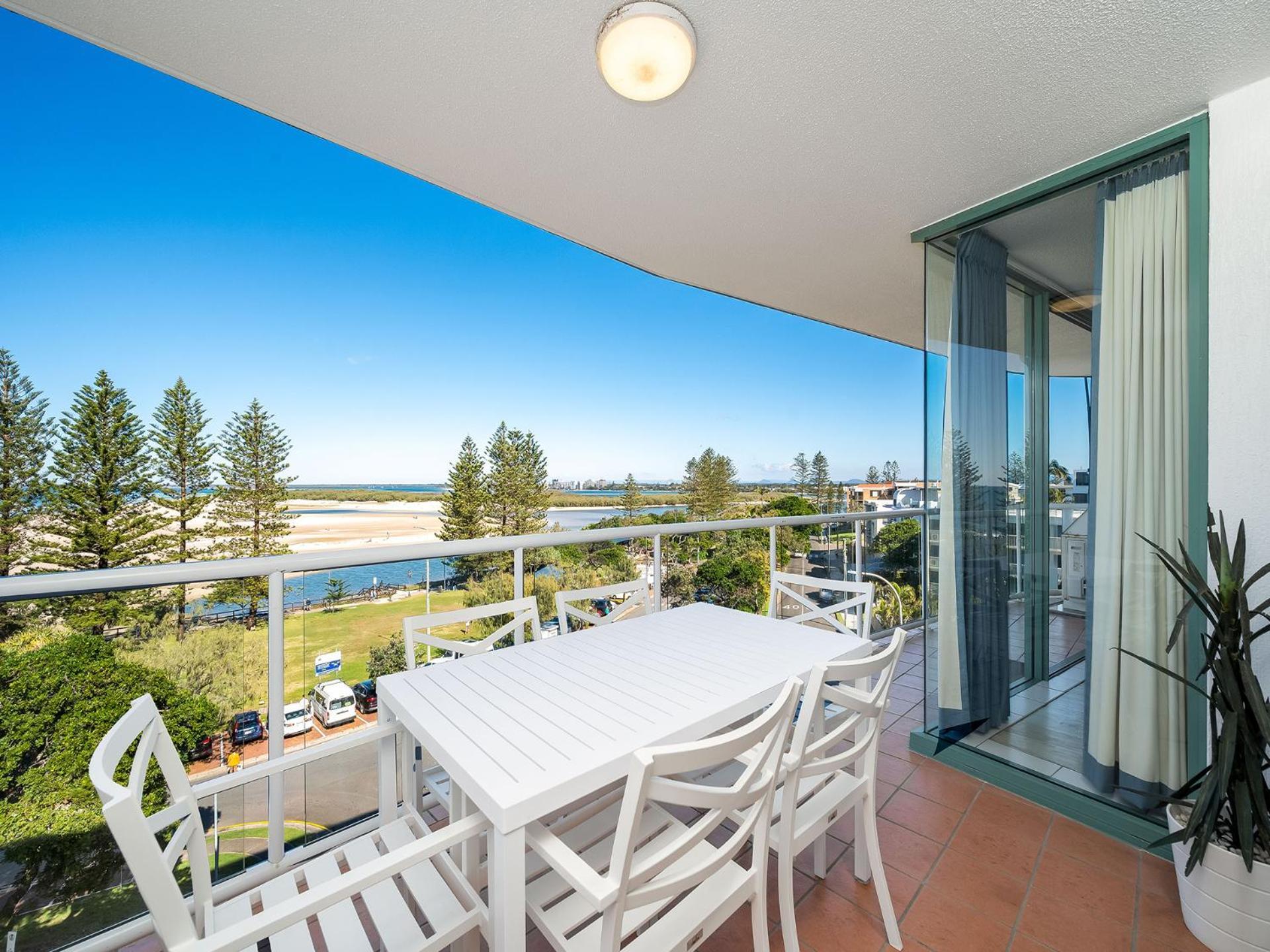 Waterview Caloundra